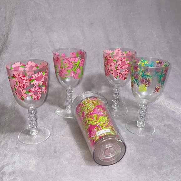 Lilly Pulitzer Wine Glass Set - Picture 4 of 8